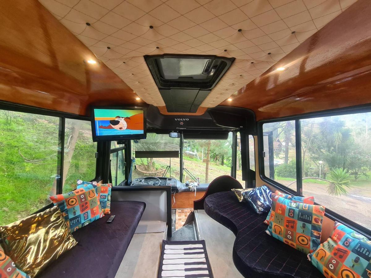 BusHome Gramado uma casa sobre rodas Hospedagem Ônibus Exterior foto