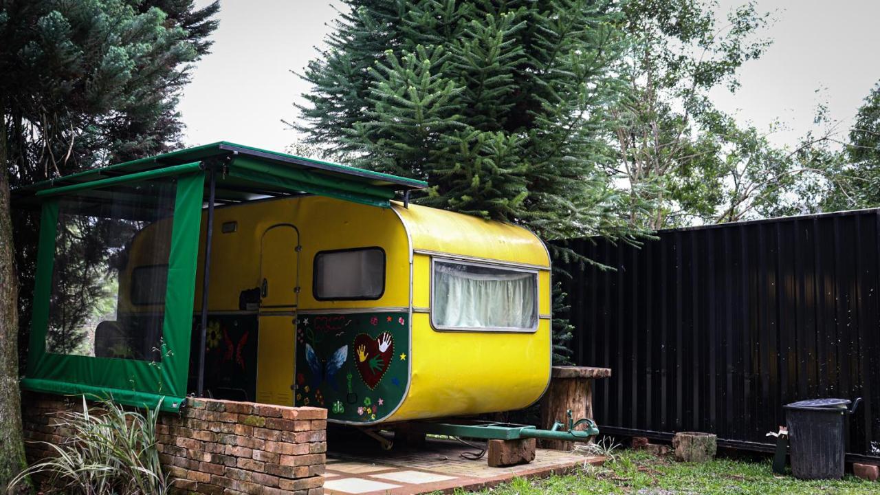 BusHome Gramado uma casa sobre rodas Hospedagem Ônibus Exterior foto