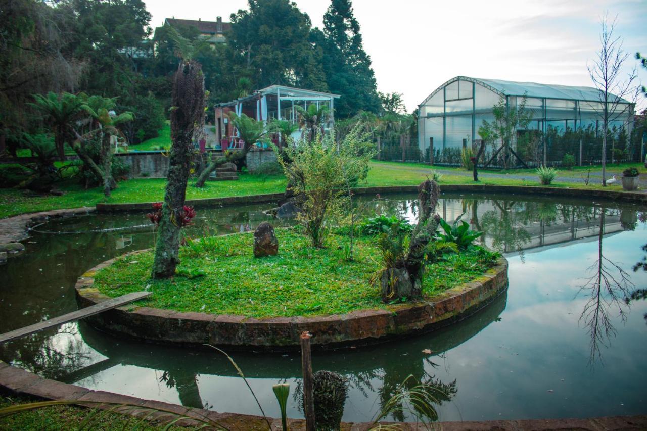 BusHome Gramado uma casa sobre rodas Hospedagem Ônibus Exterior foto